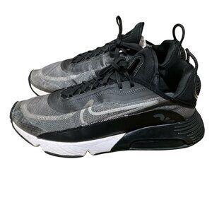 Nike Air Max 2090 Mens Sneakers Black/White Size 11.5 Mesh Upper Lightweight Com